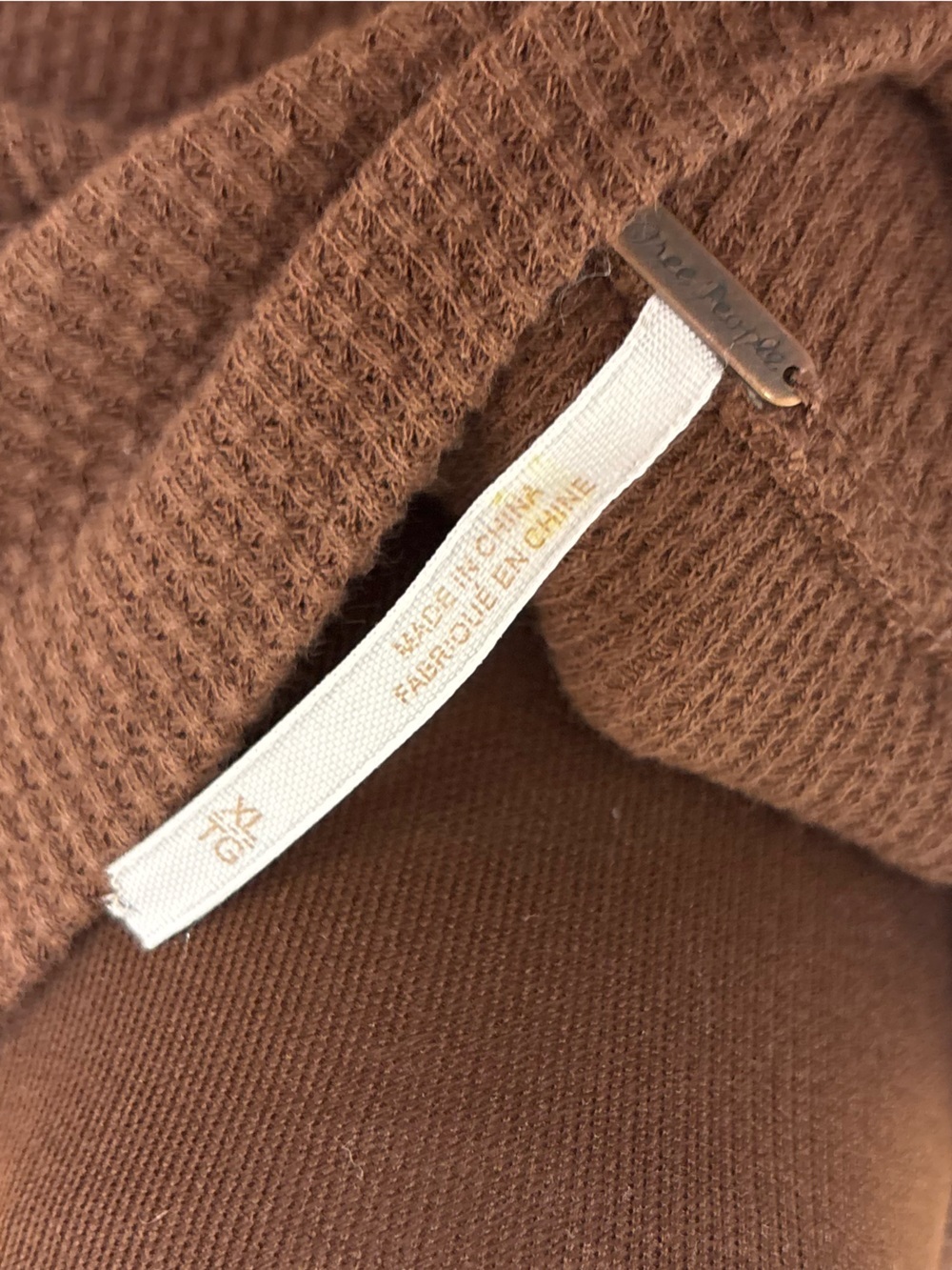 Free People Switch It Up Crochet Granola Girl Brown Mock Neck Thermal XL - Picture 8 of 9